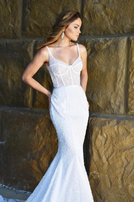 Discount Extravaganza Carson Gown