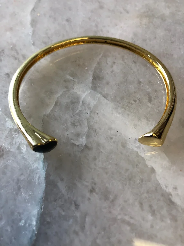 Bargain Bin Open Heart Bracelet | Gold