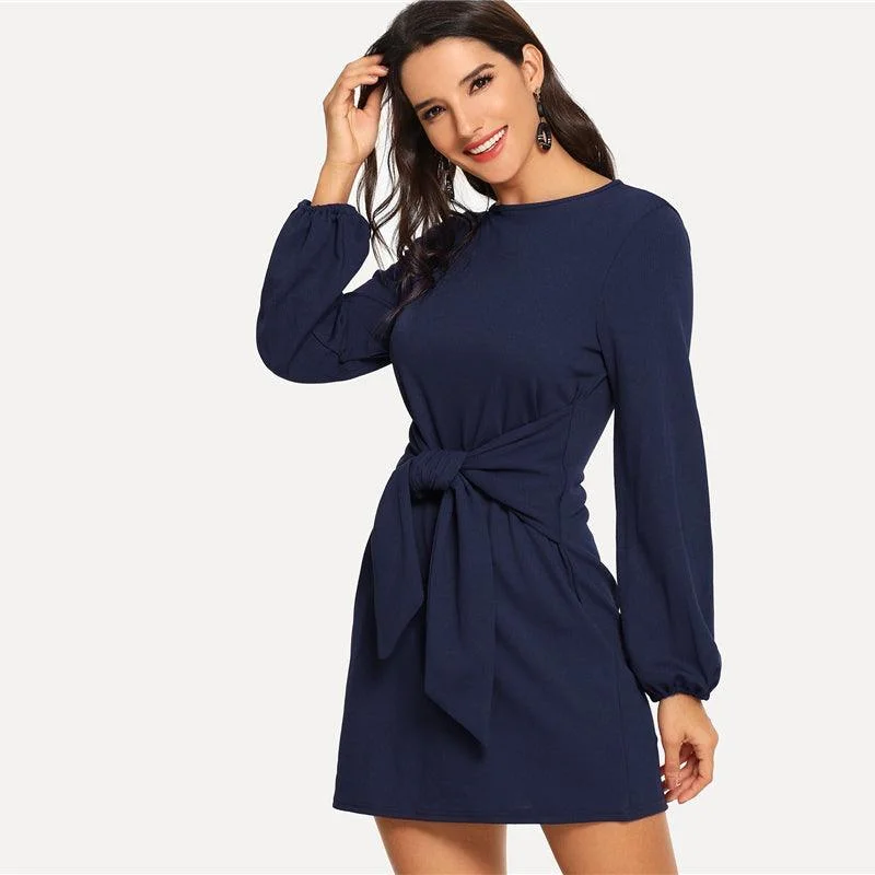 Deep Discounts THE NAVY KNOTTED