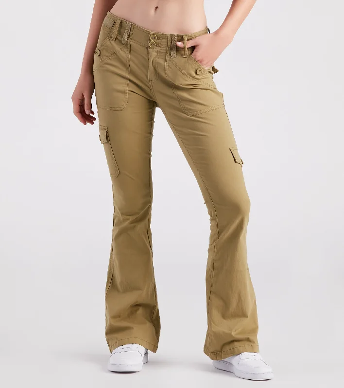 Discount Deals On The Low-Rise Cargo Flare Pants