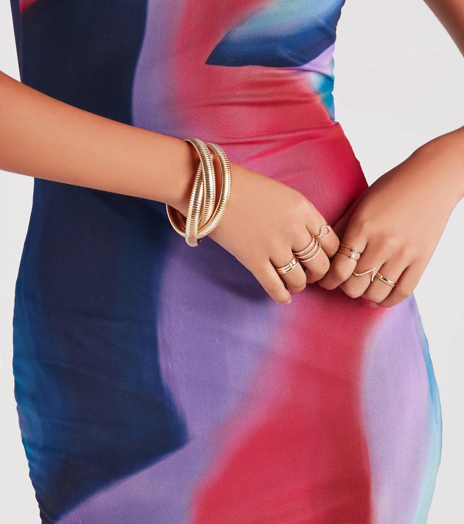 Deal Dash Stellar Style Twisted Bangle Bracelet