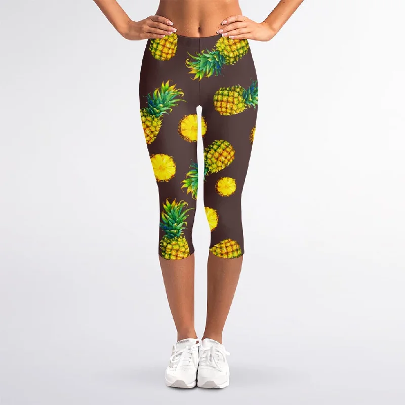 Brown Pineapple Pattern Print Women's Capri Leggings