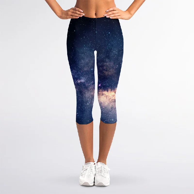 Dark Milky Way Galaxy Space Print Women's Capri Leggings