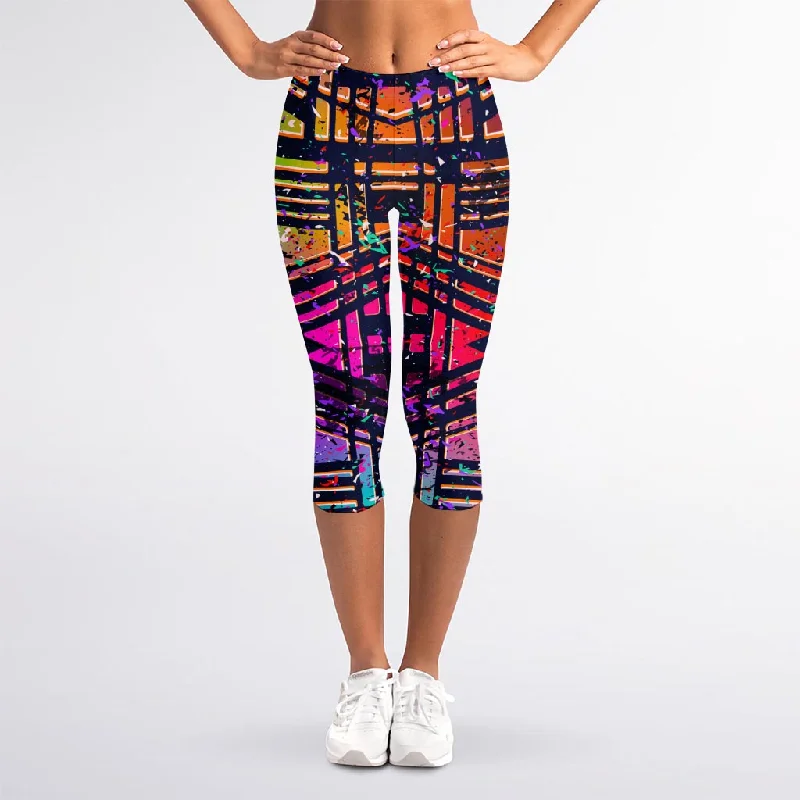 Ethnic Aztec Grunge Trippy Print Women's Capri Leggings