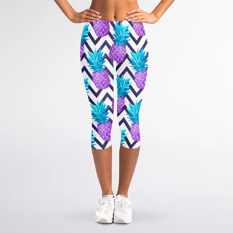 Purple Zig Zag Pineapple Pattern Print Women's Capri Leggings