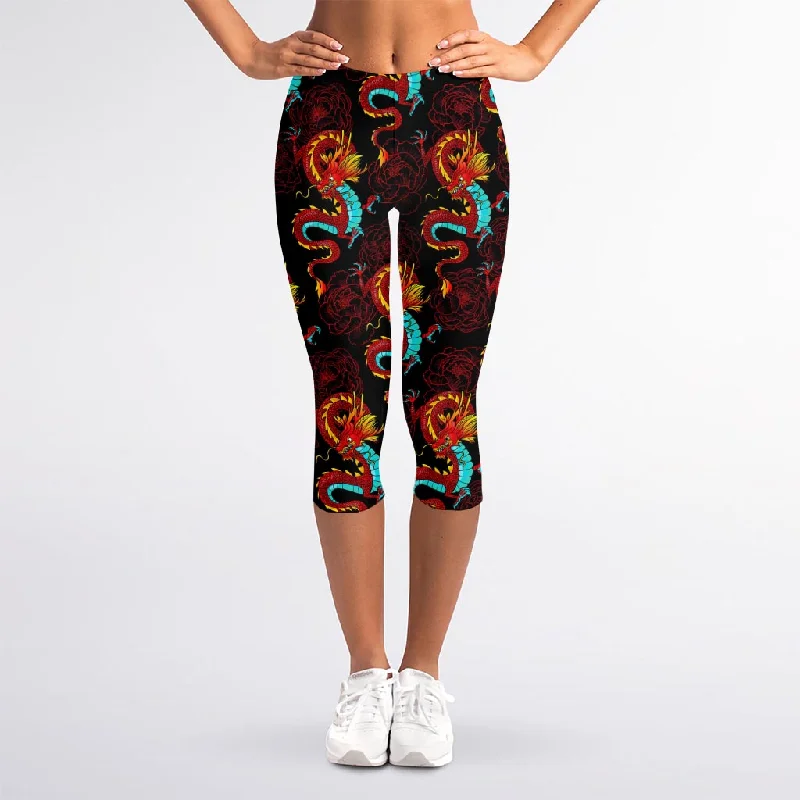 Red Dragon Lotus Pattern Print Women's Capri Leggings